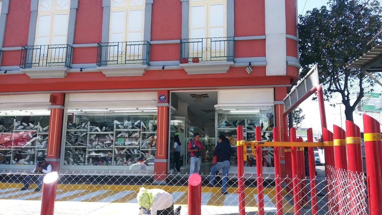Outlet La Vega