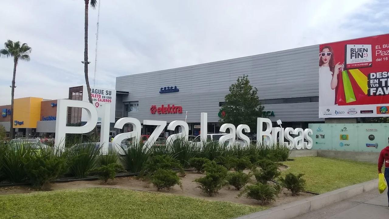 Plaza Las Brisa