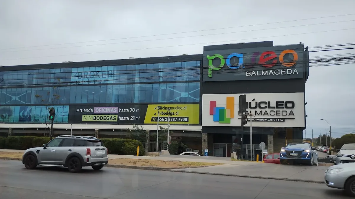 Centro Comercial Paseo Balmaceda