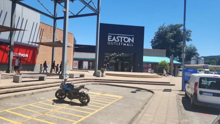 Fagus Easton Outlet Mall Temuco